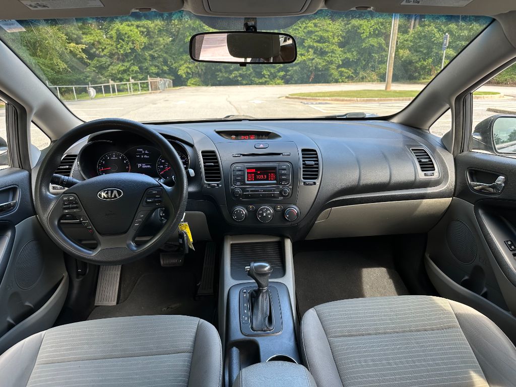2014 Kia Forte LX - Photo 13